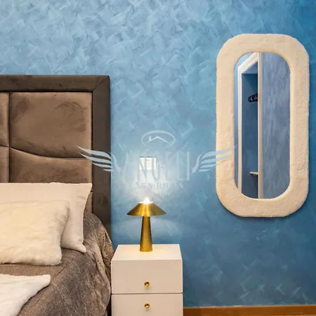 Bluehouse Roma, Ampia Casa Per Gruppi E Famiglie *