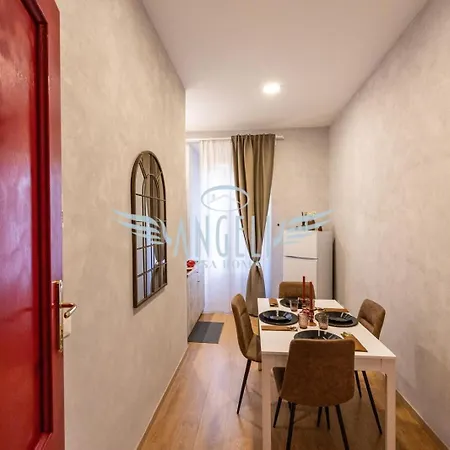 Bluehouse Roma, Ampia Casa Per Gruppi E Famiglie